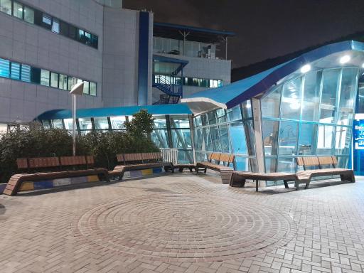 عکس بیمارستان مادر و کودک غدیر