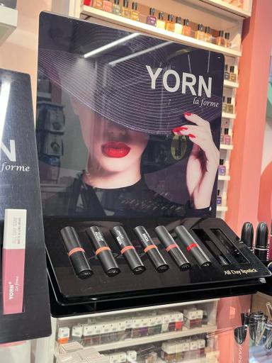 لوازم آرایشی لیلیت