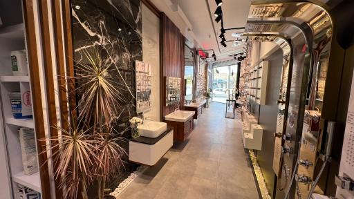 عکس فروشگاه کاشی اخوان احمدی