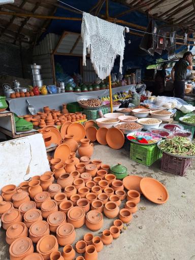 عکس بازار سنتی محلی سفید آب