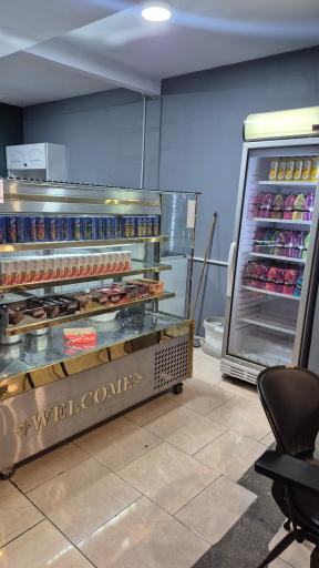 عکس باشگاه ورزشی مانتیس 