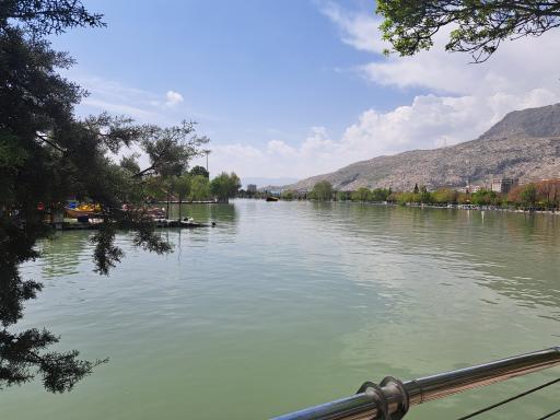 عکس دریاچه کیو