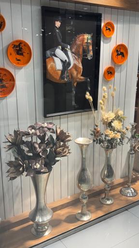 عکس گالرى اعتمادى گارديَن هوم