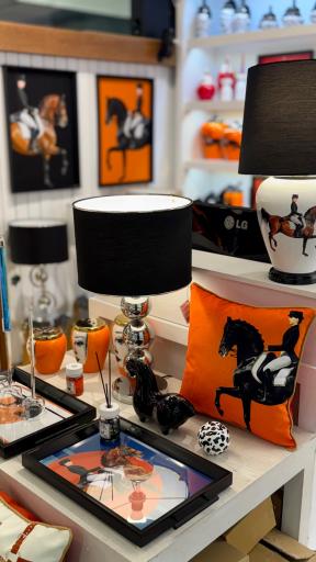 گالرى اعتمادى گارديَن هوم