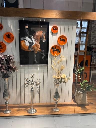 گالرى اعتمادى گارديَن هوم