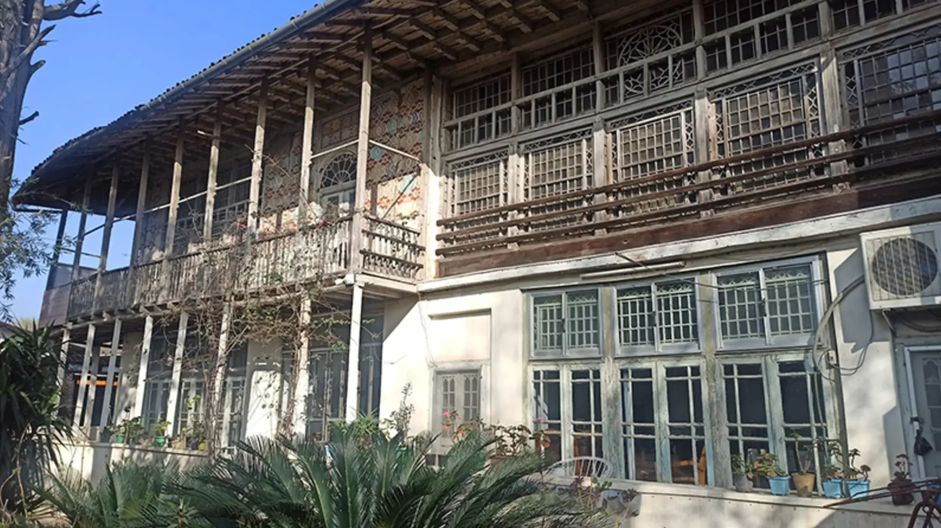 عکس خانه منجم باشی