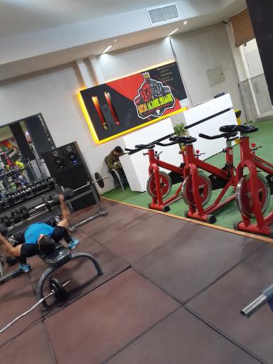عکس باشگاه پرورش اندام الماس شهر 