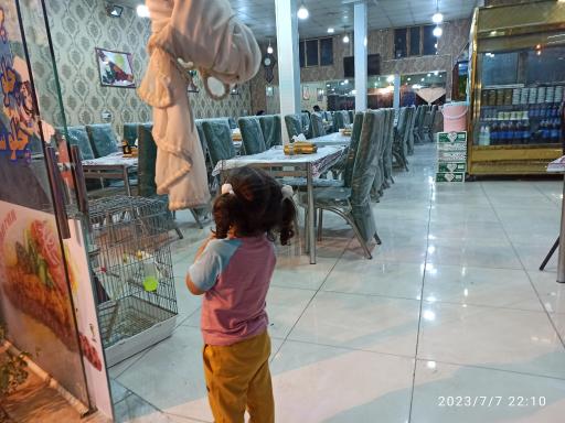 عکس رستوران ارغوان