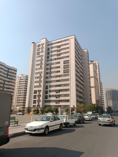 عکس برج زیتون ارغوان