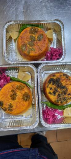 عکس غذای بیرون بر زعفران