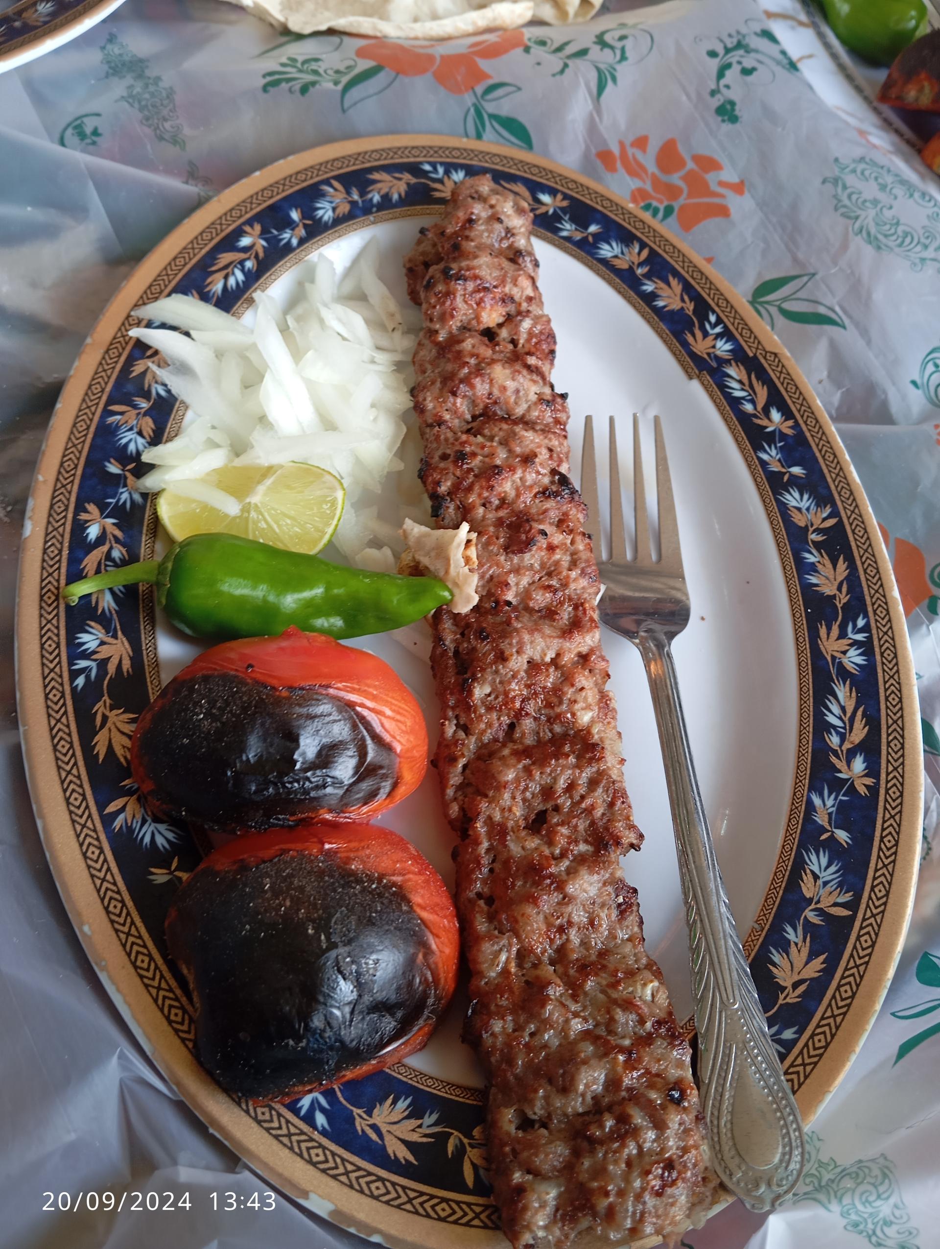 عکس کبابی رهگذر سید