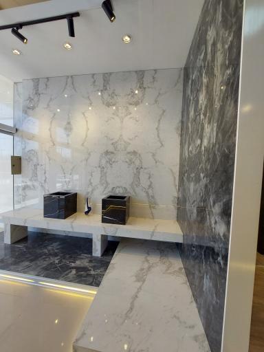 عکس کاشی و سرامیک پدیده سرام یزد میبد