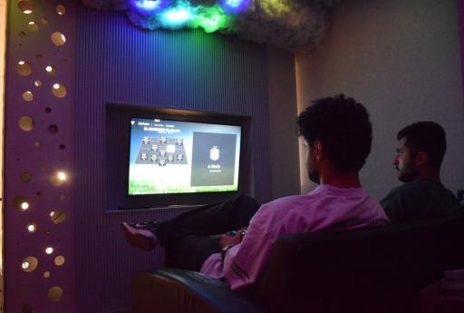 عکس کافه گیم سناتور