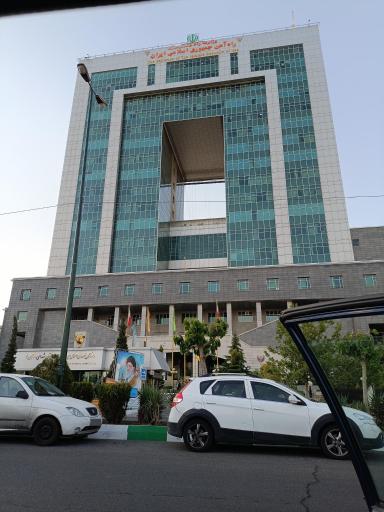 عکس ساختمان مرکزی راه آهن جمهوری اسلامی ایران