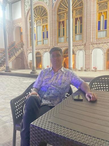 هتل بوتیک عمارت سرخه ای