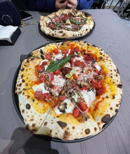 عکس فست فود سیامو