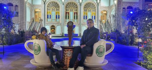 هتل بوتیک عمارت سرخه ای