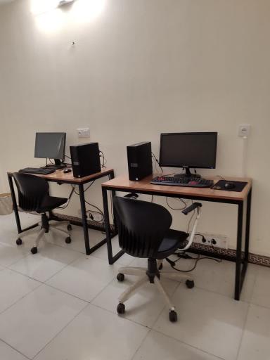 عکس آموزشگاه تراشه شعبه سوم