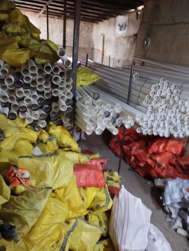 عکس انبار لوله اتصالات فاضلاب قربانی و زینلی 