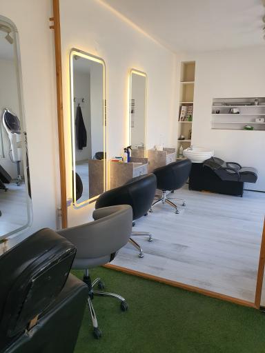 عکس سالن زیبایی سمیه گلمحمدی