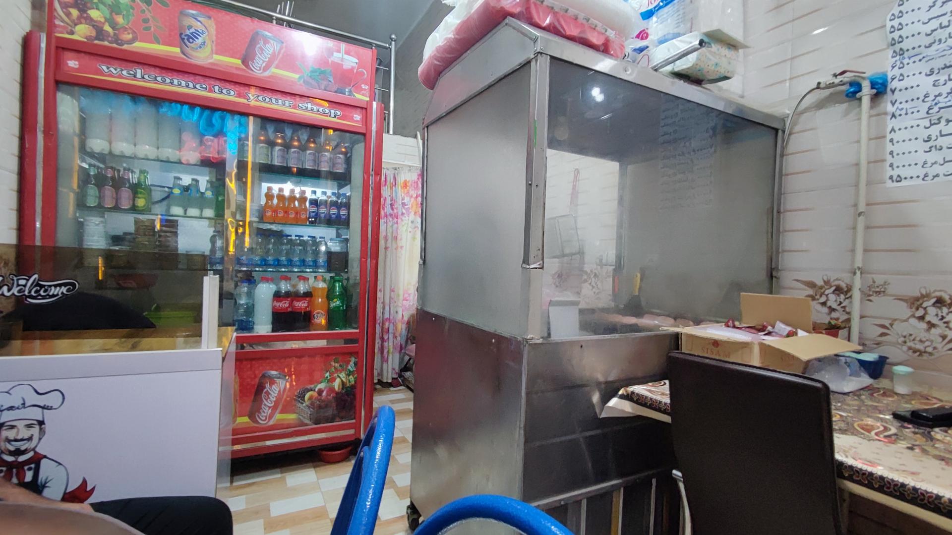 عکس غذاخوری شاندیز