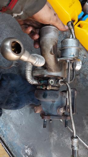 عکس مرکز تخصصی خودروهای چینی