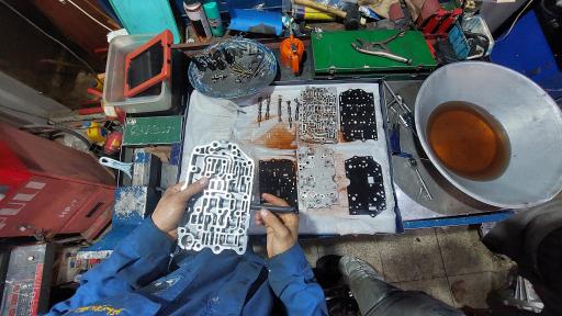 عکس مرکز تخصصی خودروهای چینی