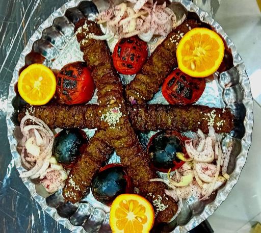 عکس سفره خانه سنتی شبستان