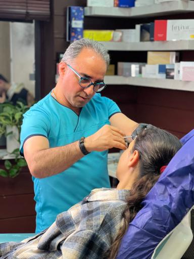 کلینیک زیبایی دکتر اکرامی