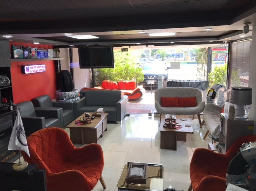 عکس نمایندگی نیسان