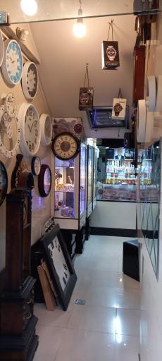 عکس گالری ساعت امین خانعلی پور