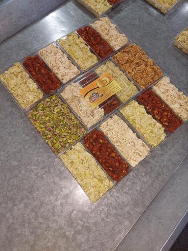 عکس نقل و حلوای حاج عبدالله