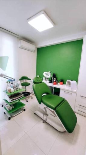 عکس کلینیک زیبایی دکتر نازنین نعمتی