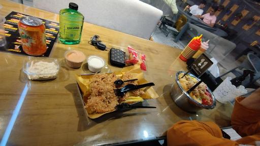 عکس سرزمین سوخاری