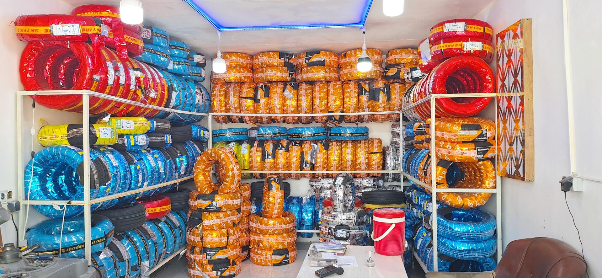 عکس لاستیک فروشی چمران