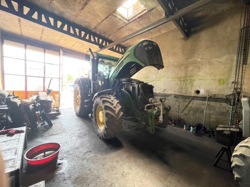 عکس فروشگاه و تعمیرگاه ماشین آلات صنعتی و کشاورزی روشن ضمیر