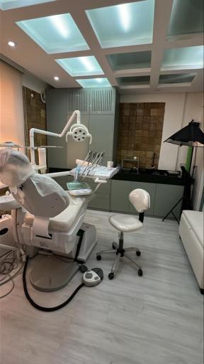 مطب دکتر محمد علی نجفی جراح دندانپزشک ترمیمی و زیبایی