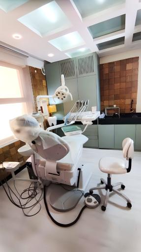 عکس مطب دکتر محمد علی نجفی جراح دندانپزشک ترمیمی و زیبایی