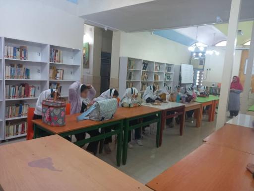 عکس دبستان دخترانه و پسرانه غیر انتفاعی فردای پاک پرور