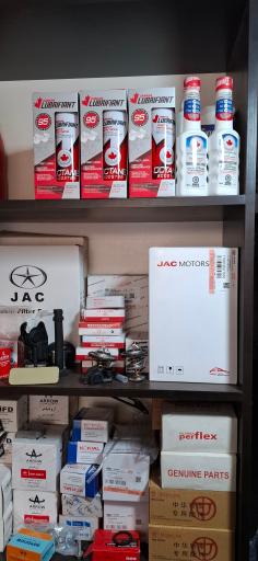 عکس فروشگاه قطعات خودروهای چینی کریمی