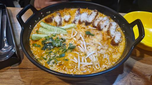 عکس فست فود کره ای فینگرطوری