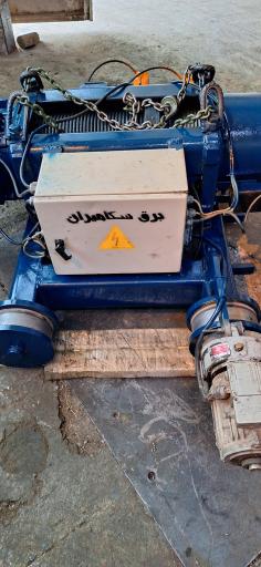 عکس برق سکامیران