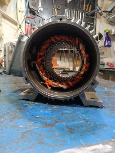 مهندسی صنعت برق علی