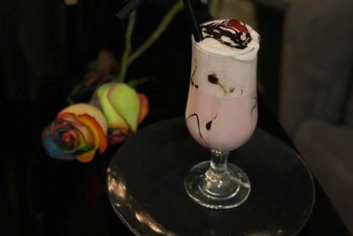 عکس کافی‌شاپ رضوان