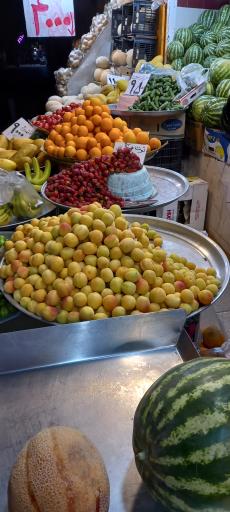 عکس میوه فروشی بهرامی