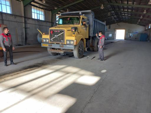 عکس معاینه فنی سنگین مهران ازنا