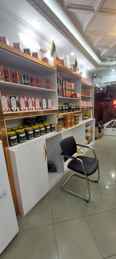 عکس فروشگاه برنج و چای گیلانو 