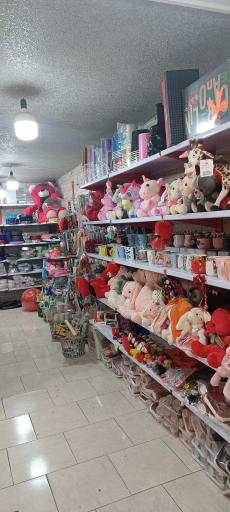 عکس تینا تم و لوازم قنادی