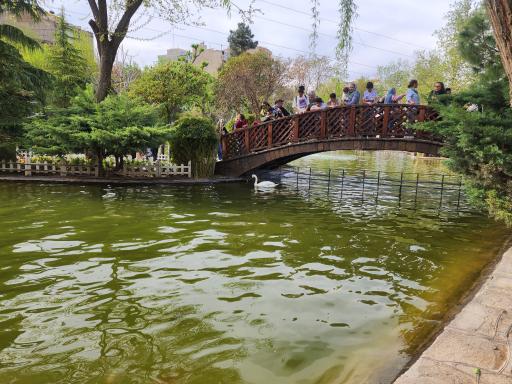 عکس باغ پرندگان کرج