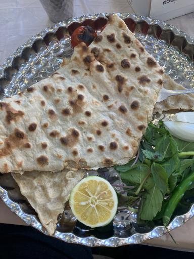 عکس نون و کباب سنتی علی کبابی
